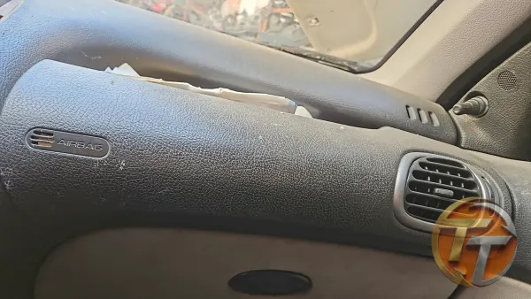 Peugeot 206 sağ airbag