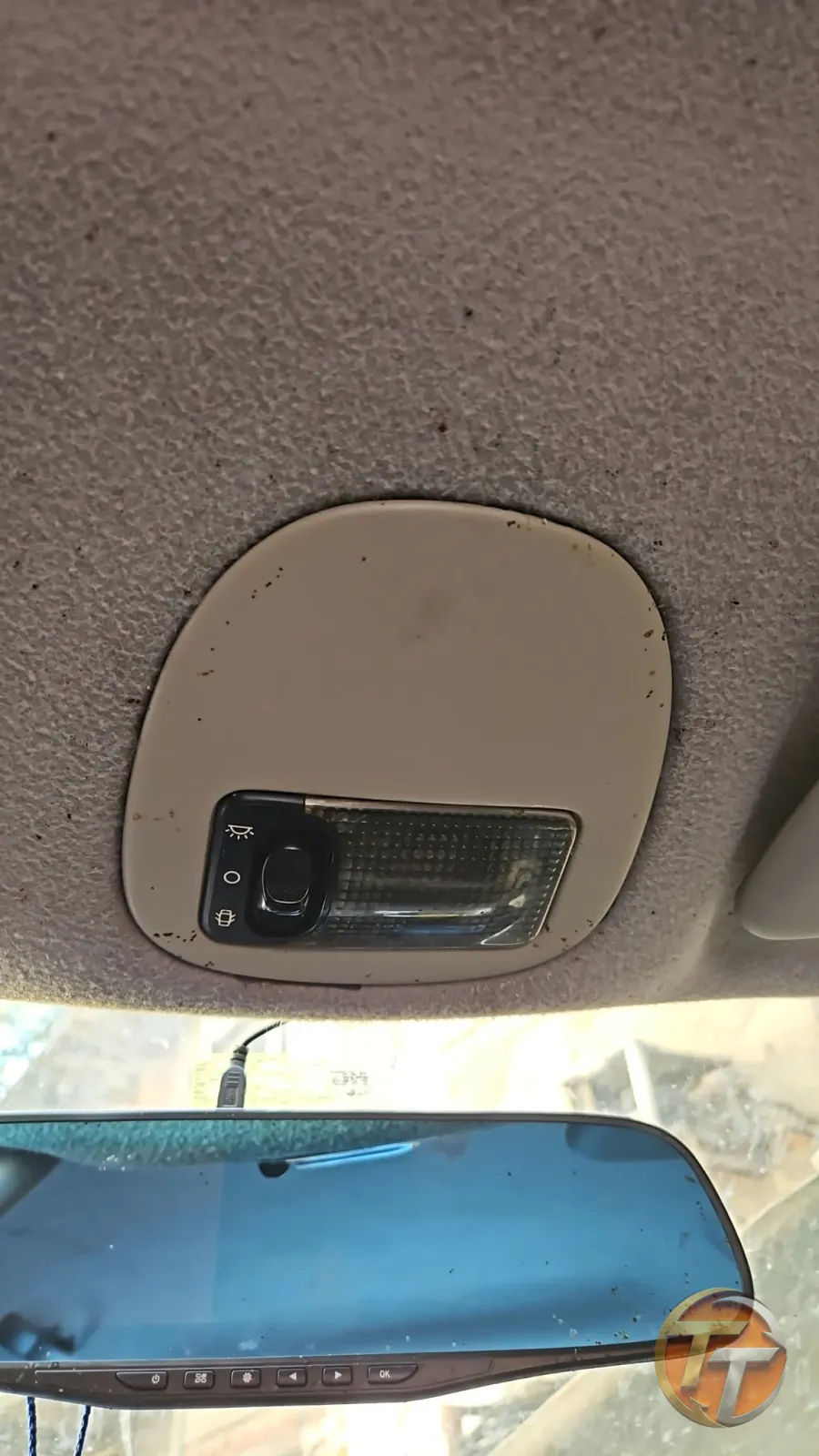 Peugeot 206 tavan lambası