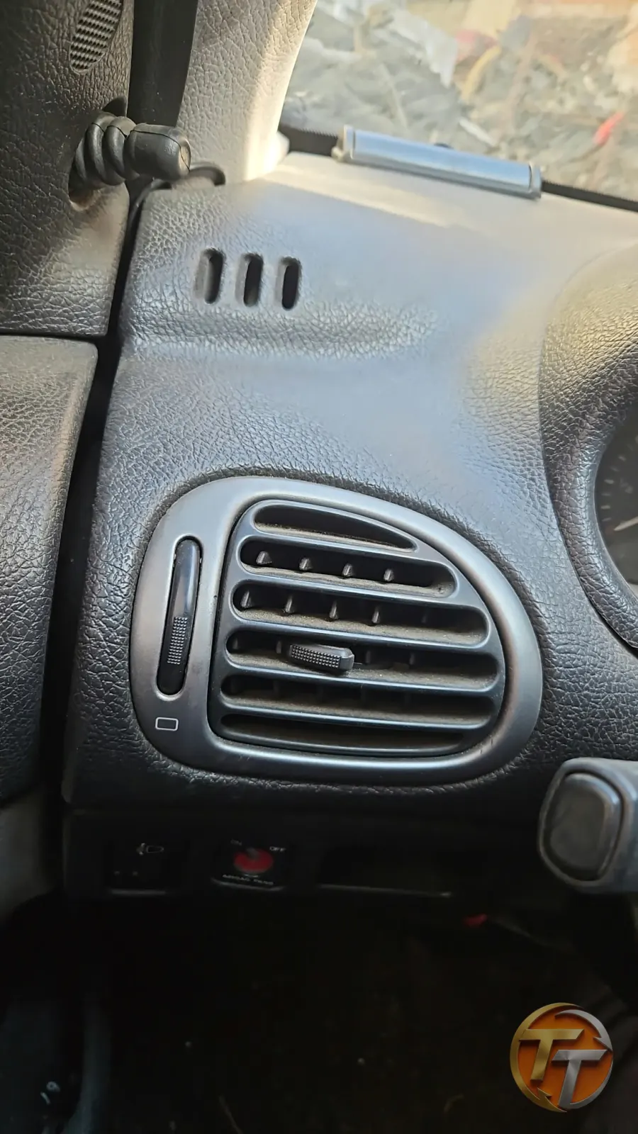 Peugeot 206 sol havalandırma