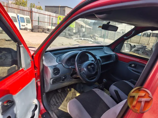 Hasarlı Arazi, SUV & Pickup