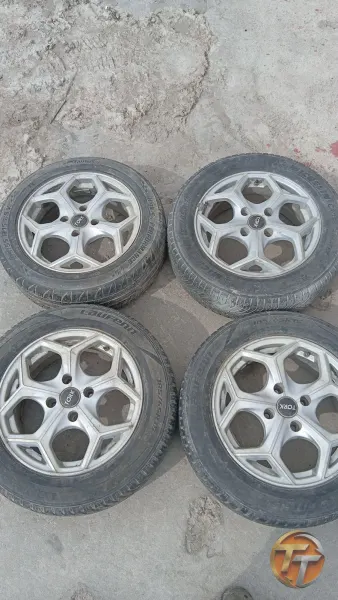 4 Adet Tork Jantlı Lastik Takımı 185/65 R15