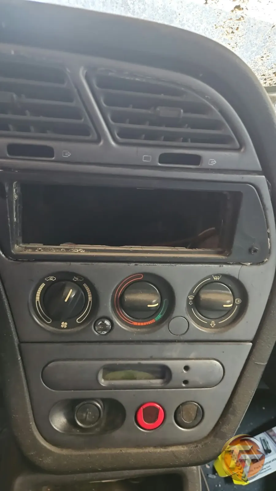 Peugeot 306 klima paneli