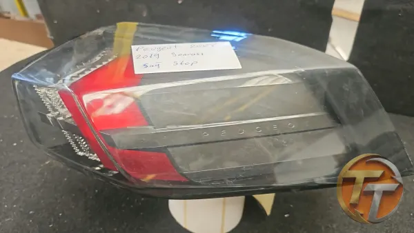 Peugeot 2008 2019 sonrası sag stop
