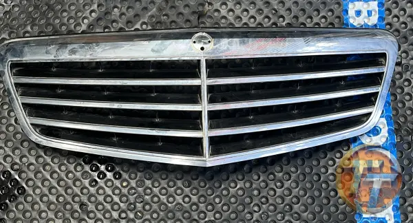 A2128801083 MERCEDES E-SERİSİ (W212) ÖN PANJUR