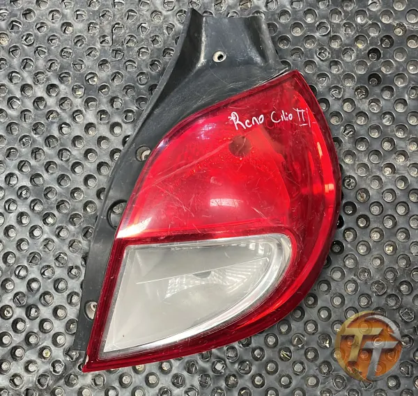 RENAULT CLİO 3 (2009–2013) SAĞ ARKA STOP 8200886946