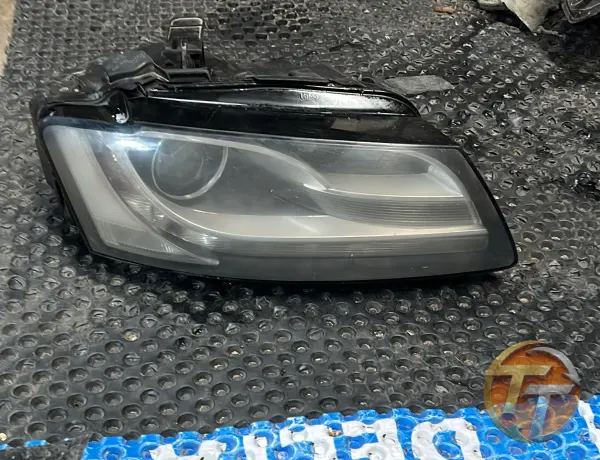 AUDİ A5 (8T) SOL ÖN FAR A0446439