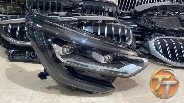 Megane 4 icon sağ far