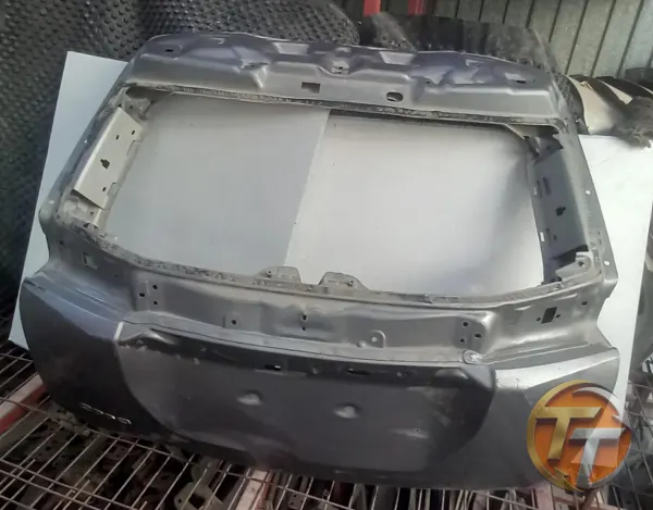 PEUGEOT 2008 ARKA BAGAJ KAPAĞI