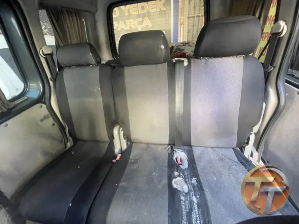 VOLKSWAGEN CADDY ARKA ÜÇLÜ KOLTUK ORJİNAL