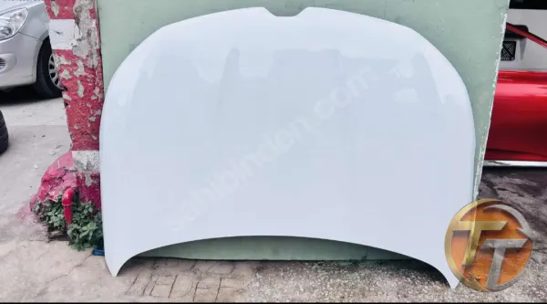 Renault megane 4 hatasiz original çikma kaput