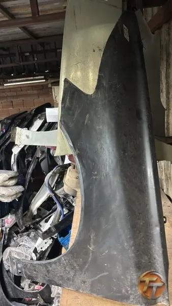 volvo s40 orjınal sol ön çamurluk
