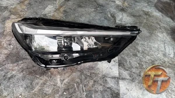 Honda hrv 2025 sağ far