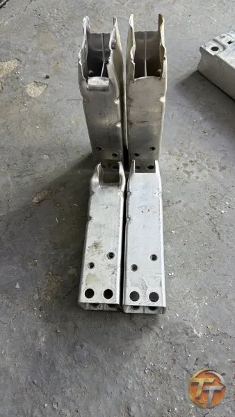 BMW f48 f40 f44 alt tampon demiri ayak sağ sol