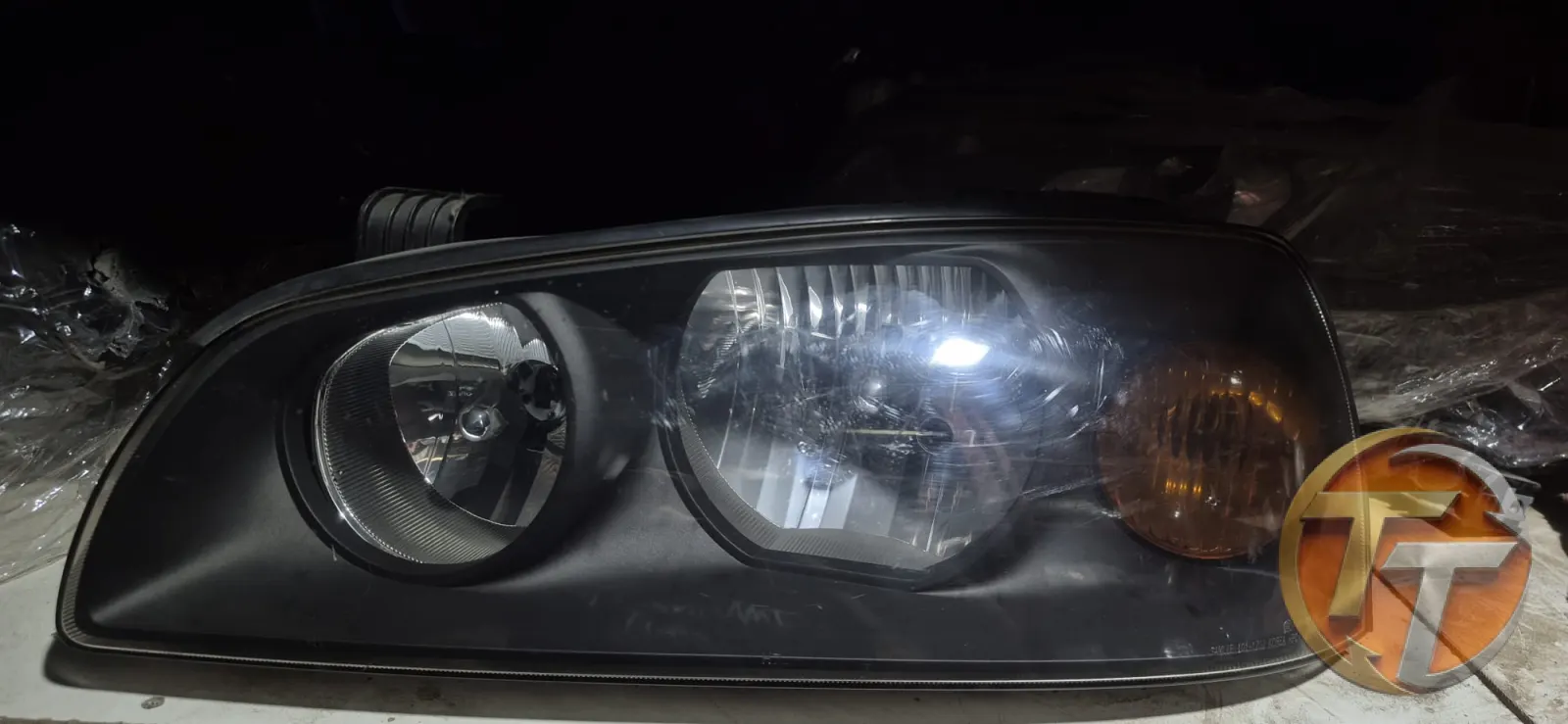 Hyundai Elantra (XD2 / 3. Nesil - Makyajlı / Facelift) 2003 - 2006 Sol Ön Far Komple Aksamı