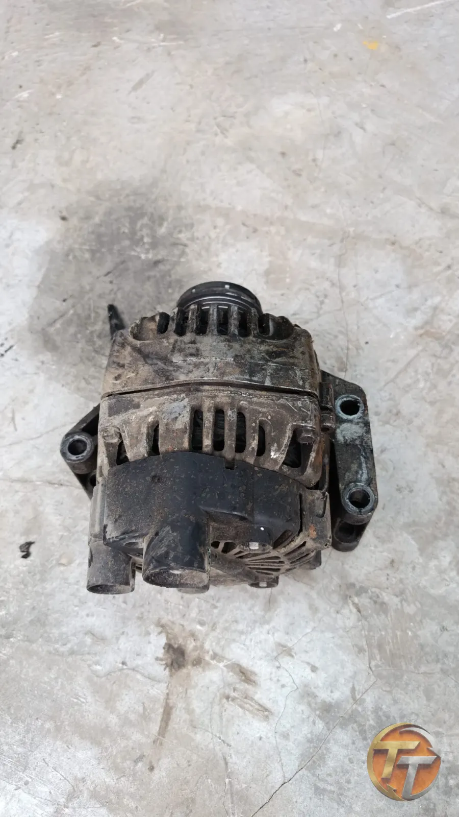 Fiat Palio 1.3 şarj dinamosu