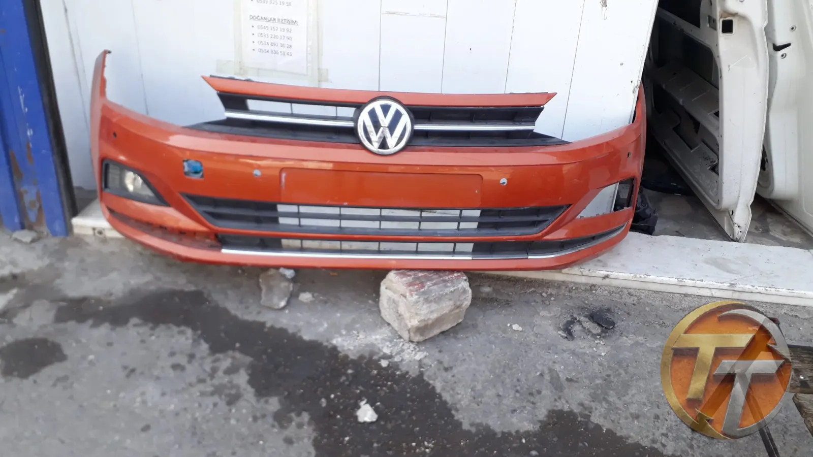 VOLKSWAGEN POLO ÖN TAMPON