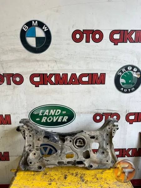 AUDİ Q3 TRAVERS 5Q0199315