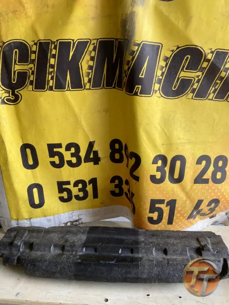 Audi Q7 ön tampon dolgu köpüğü 4L0807550