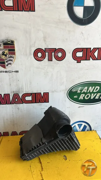AUDİ Q7 HAVA FİLTRE KUTUSU 7L6129601R