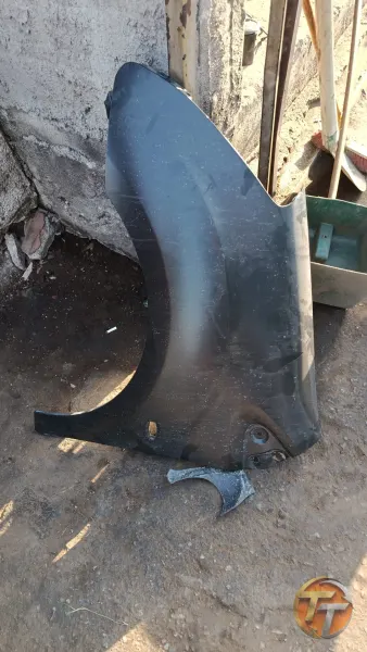 Peugeot tepe sol ön çamurluk
