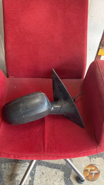 Corsa c sağ ayna cam değişecek