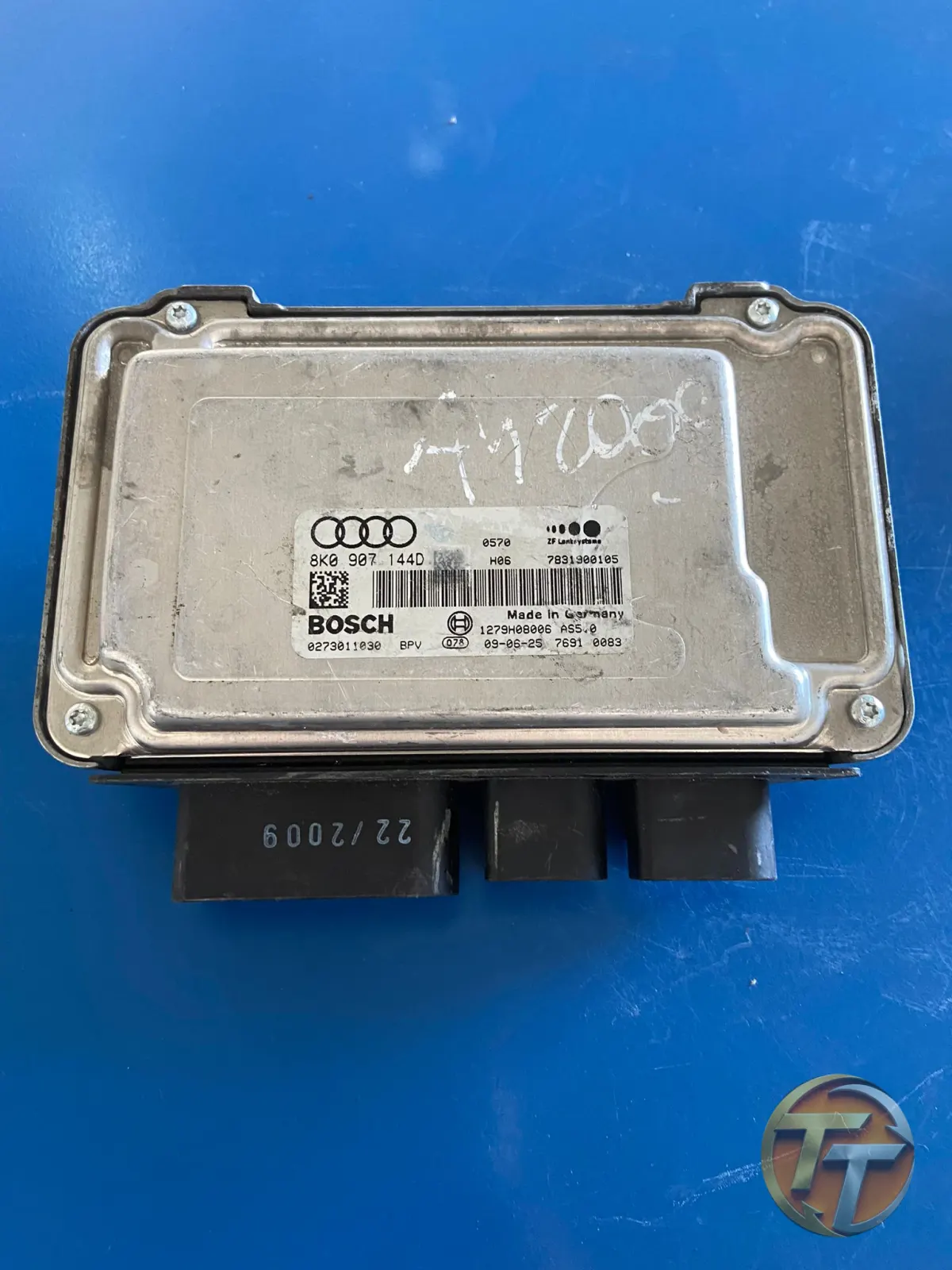 AUDİ A4 kontrol ünitesi 8K0907144D
