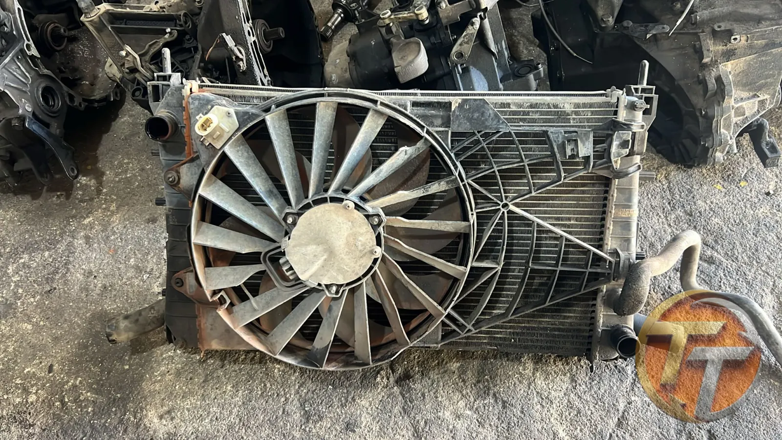 Fiat Linea radyatör gurubu