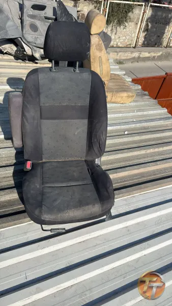 Otomobil Ön Koltuk
