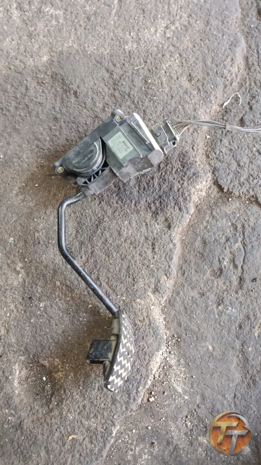 Fiat albea gaz pedalı