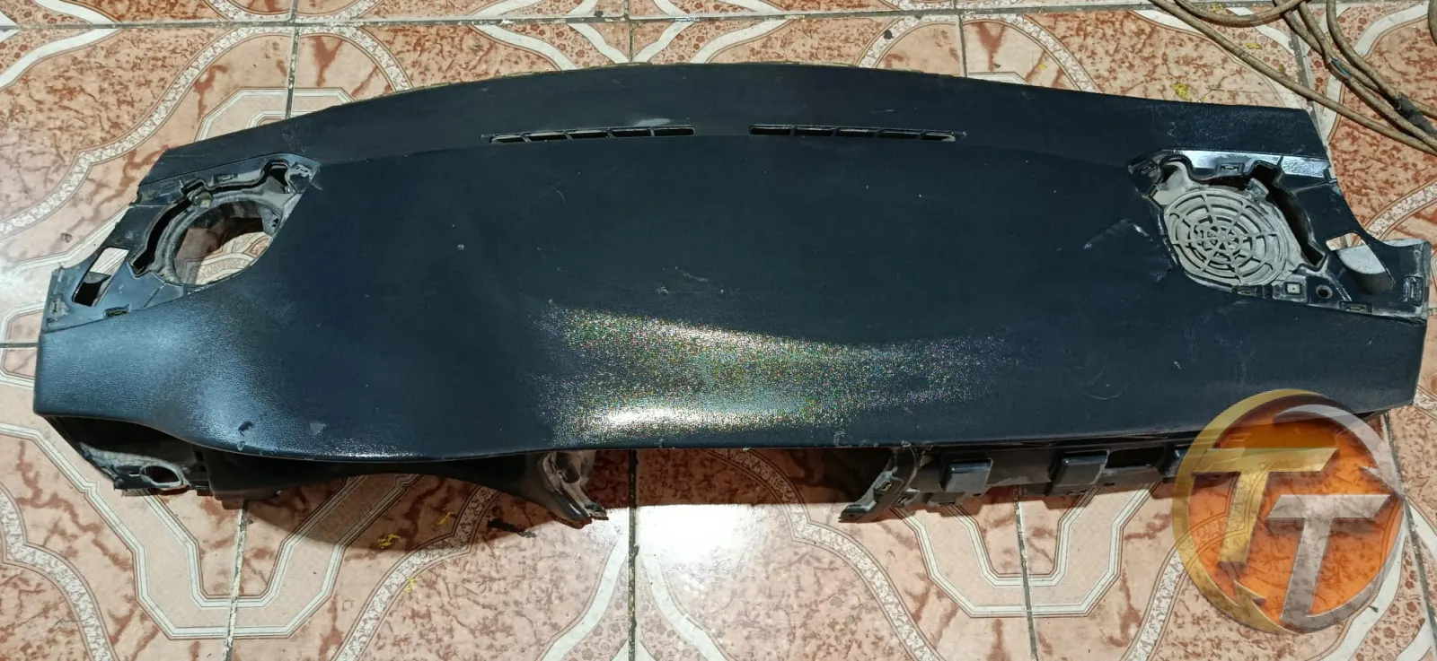 Peugeot 301 göğüslük