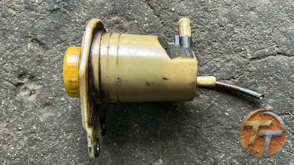 Fiat palio 1.6 benzinli hidrolik deposu