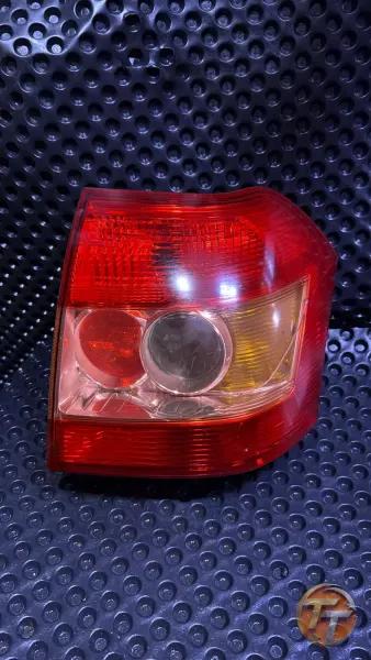TOYOTA COROLLA HB SAĞ STOP