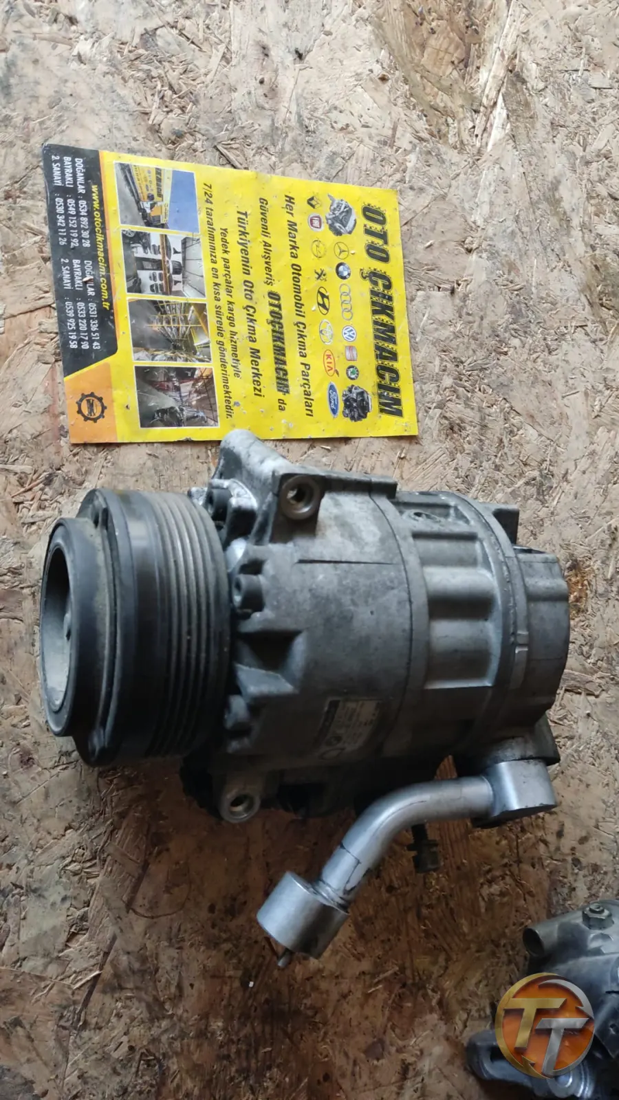 6917866 BMW E53 X5 KLİMA KOMPRESÖRÜ