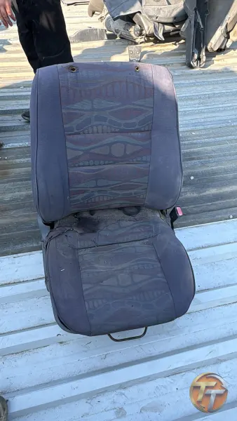 Çıkma Oto Koltuğu