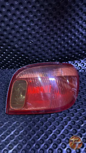 TOYOTA YARİS SAĞ STOP