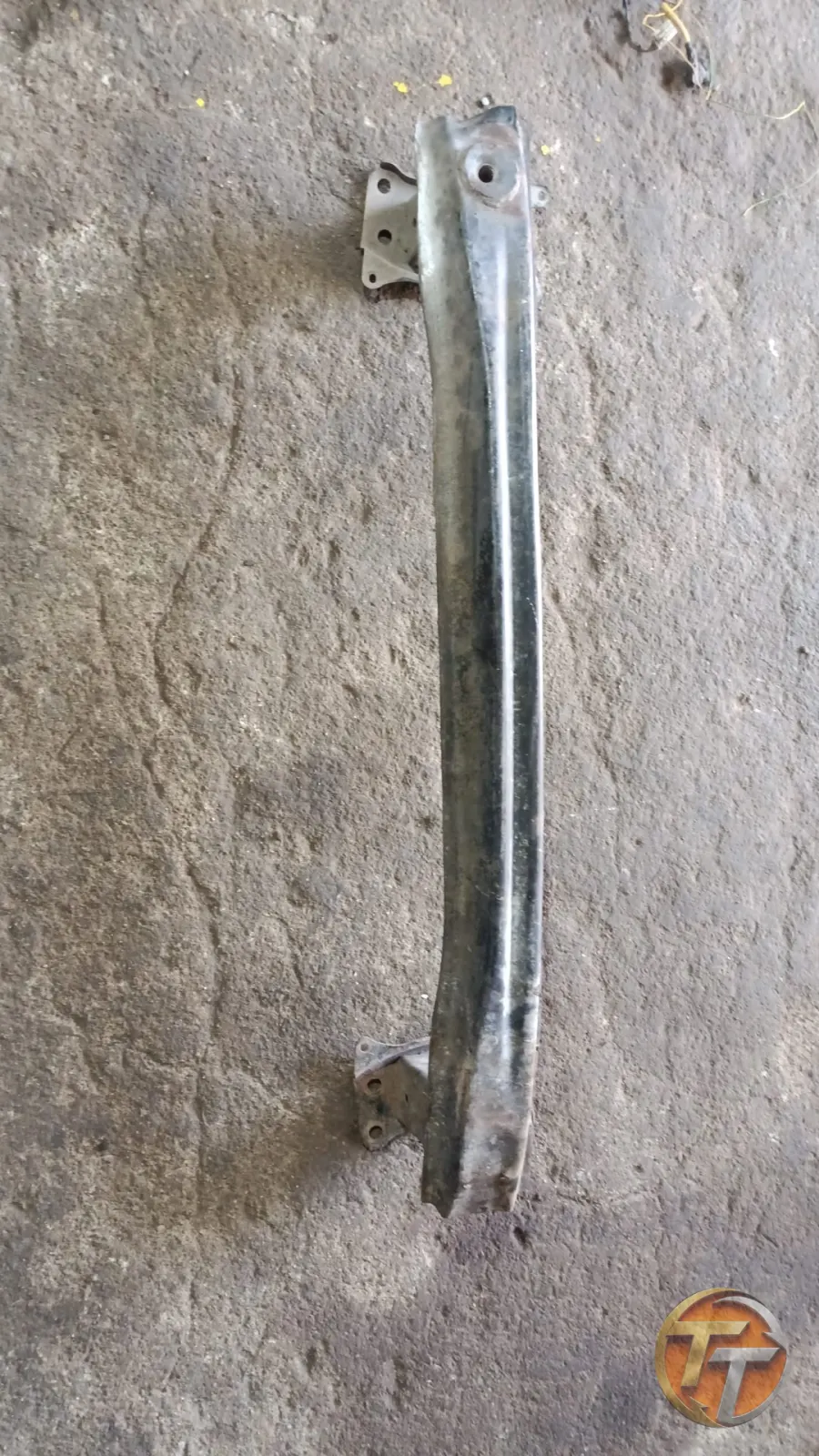 Fiat linea arka tampon demiri