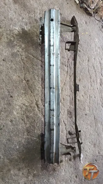 Fiat Doblo 2 ön tampon demiri