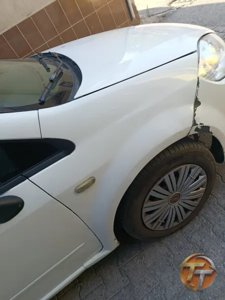 Fiat lines sağ ön çamurluk