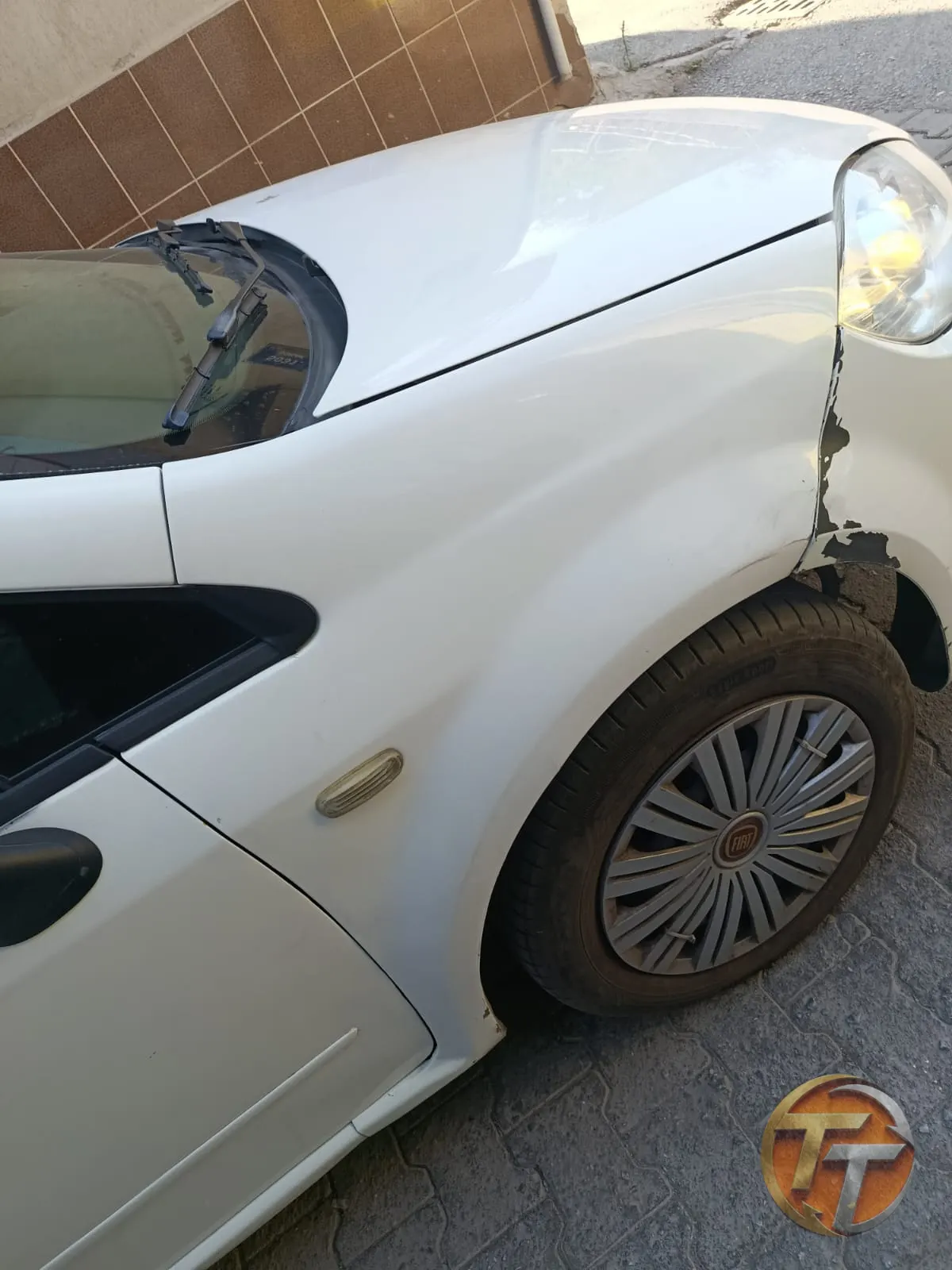 Fiat lines sağ ön çamurluk