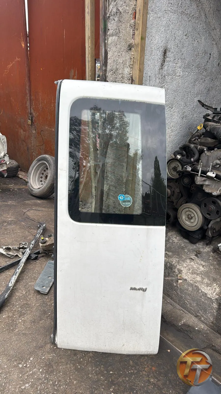 Doblo bir arka bagaj kapağı sağ