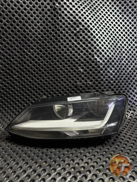 VOLKSWAGEN JETTA LEDLİ SOL FAR
