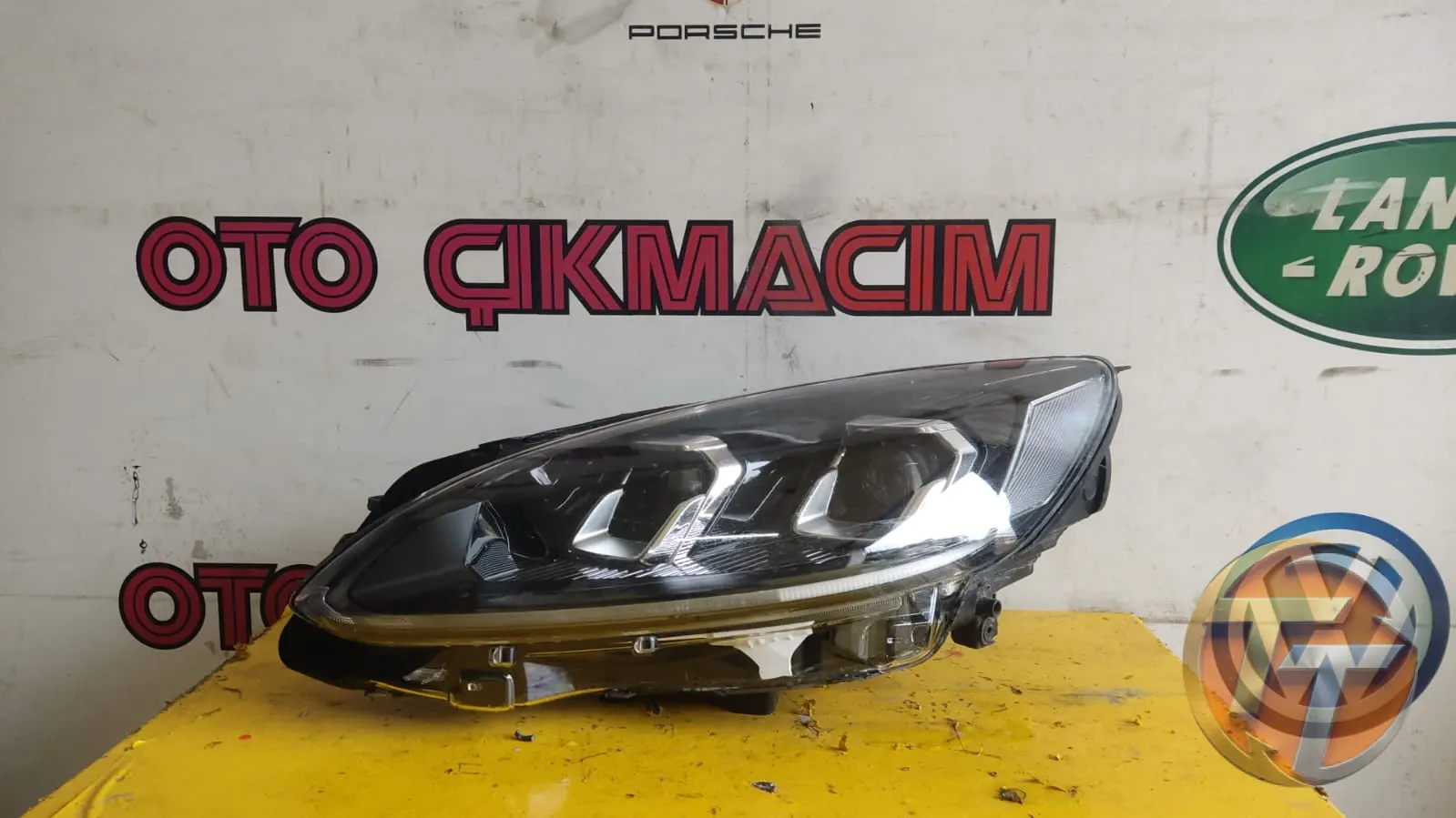 FORD KUGA XENON SOL FAR