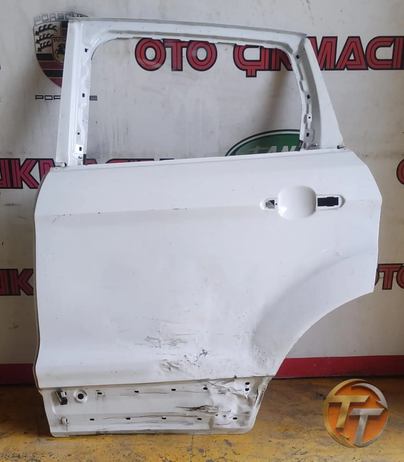 FORD KUGA SOL ARKA KAPI