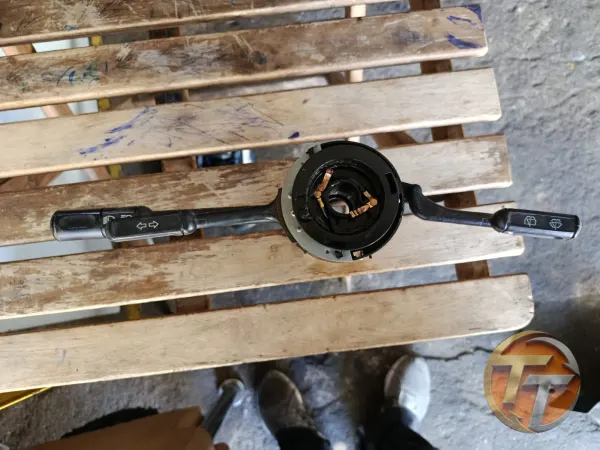 Tofaş Kartal sinyal kolları