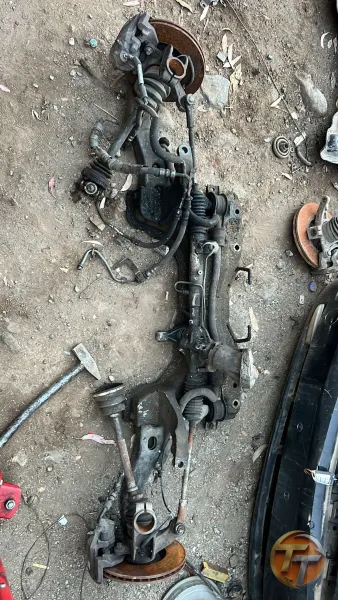 Ford connect motor traversi