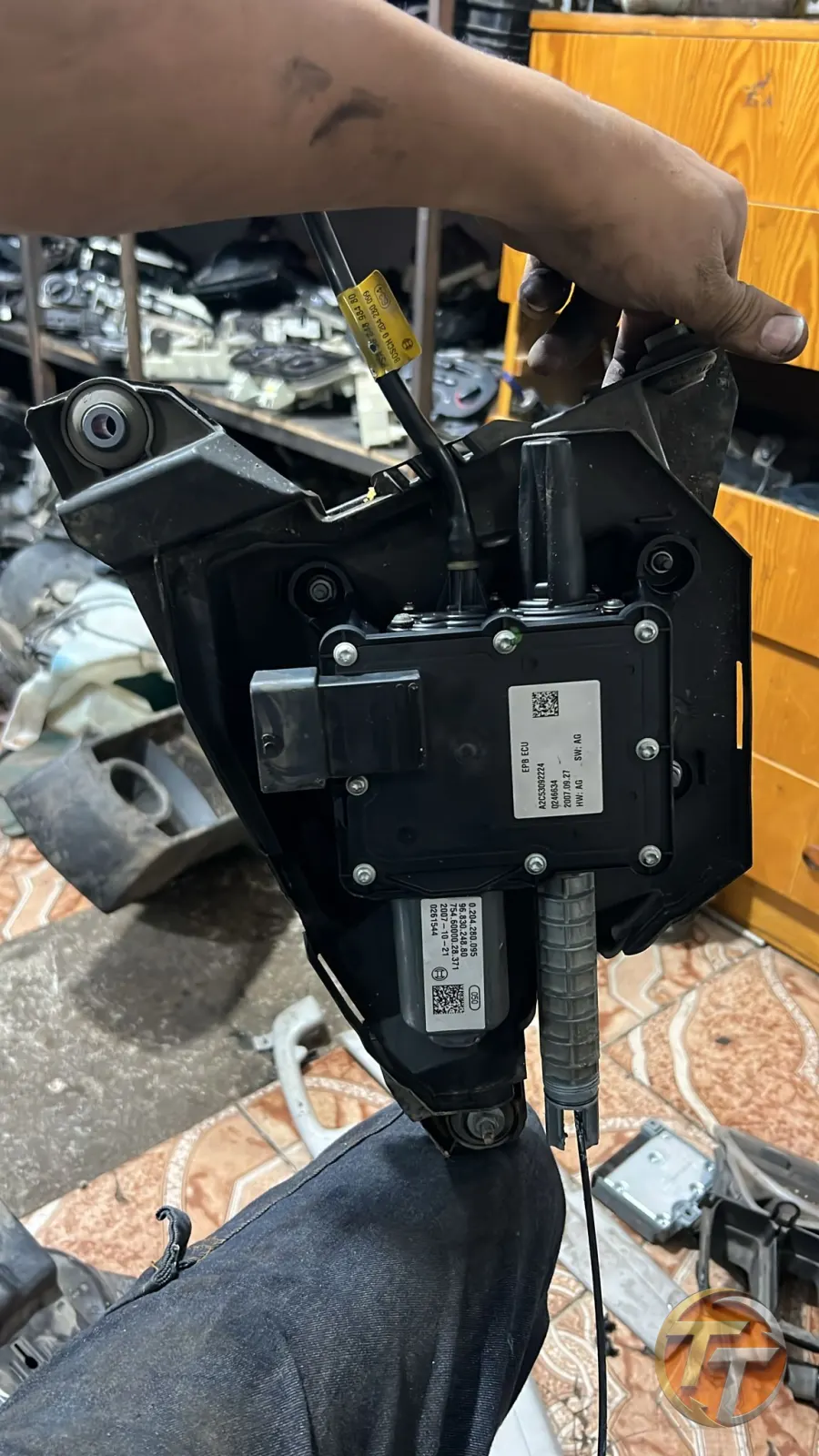 C4 Citroen el freni kontrol motoru