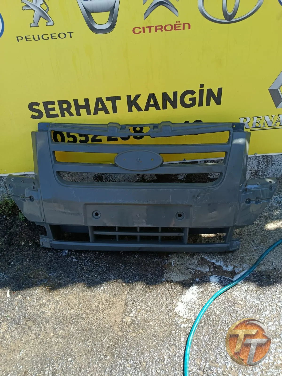 Ford transit ön tampon