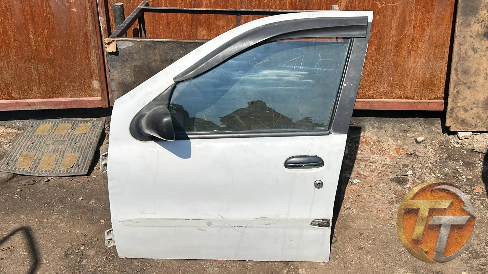 Fiat palio 1.6 benzinli sol kapı