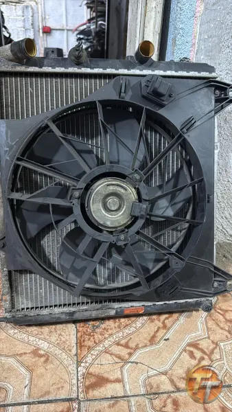Kanka bir su radyatörü
