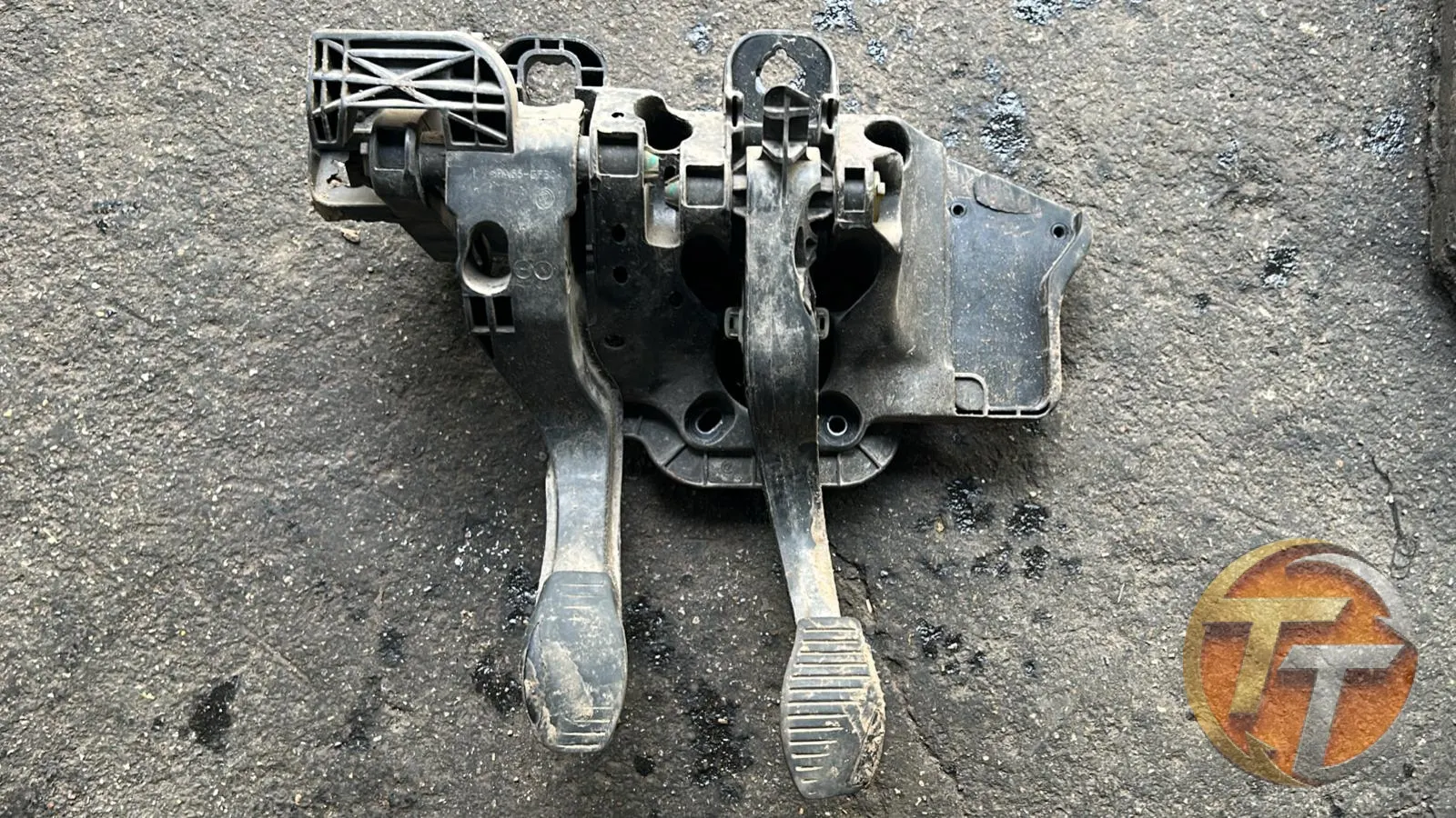 Fiat linea 1.3 euro5 pedal takımı